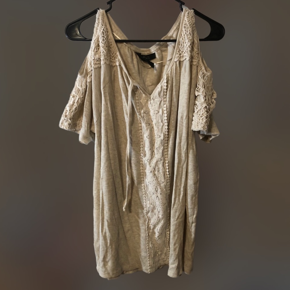 Style & Co. 3X Cream Blouse with Embroidery Details - cold shoulder / Boho Chic